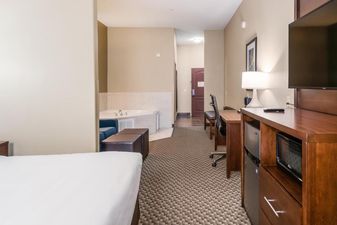 פורט סטוקטון Comfort Suites מראה חיצוני תמונה
