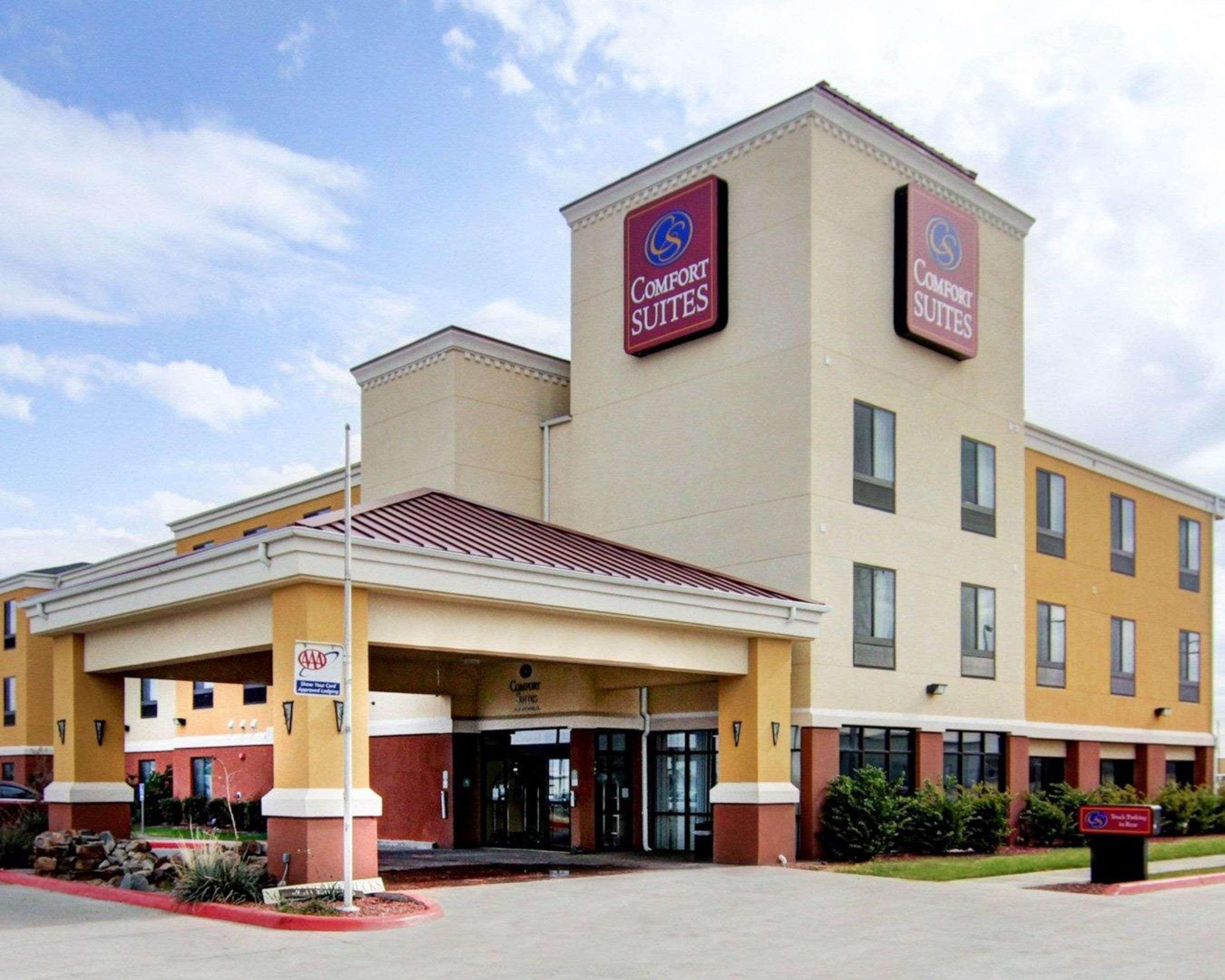 פורט סטוקטון Comfort Suites מראה חיצוני תמונה