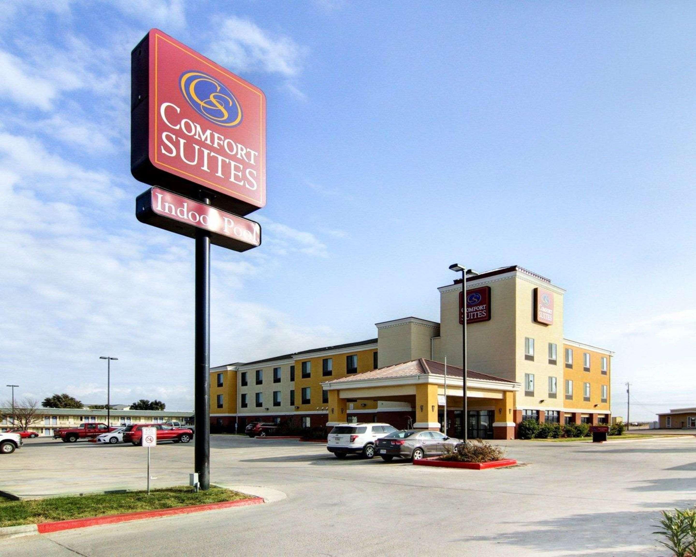 פורט סטוקטון Comfort Suites מראה חיצוני תמונה